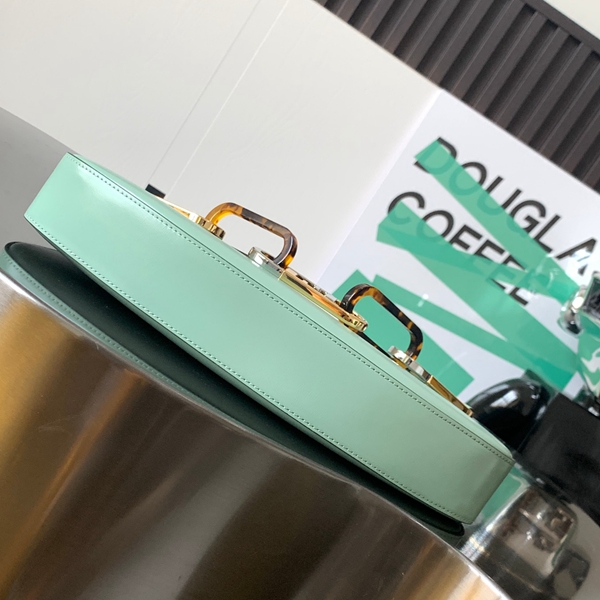 スーパーコピーブランドバッグ内部構造